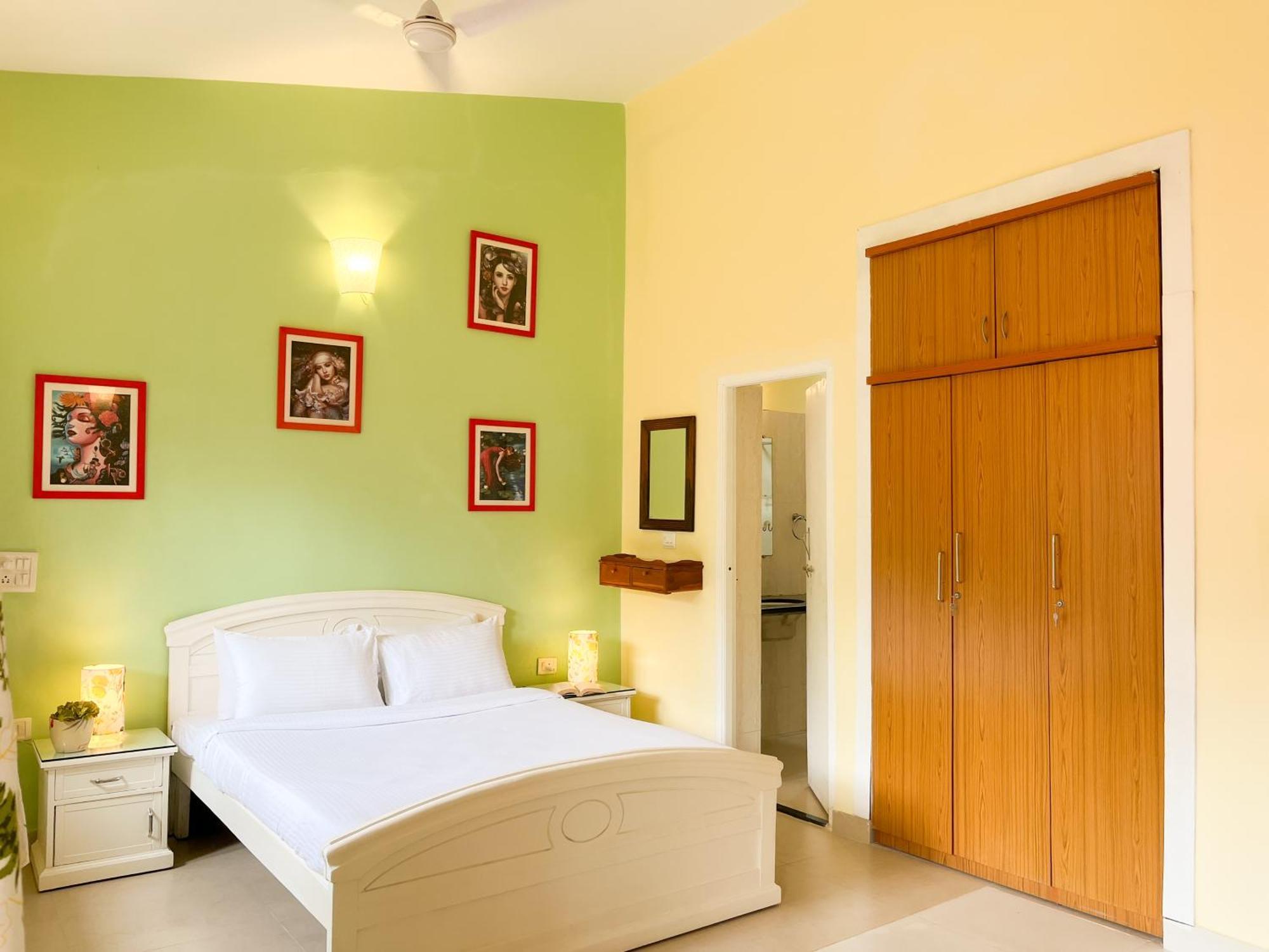 Rainforest - Casa Azure 5 Min Walk To The Beach Calangute Kamer foto